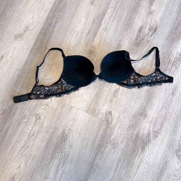 Victoria’s Secret Dream Angels Black Lace Dainty Floral Print Push-Up Bra / 34B - Picture 4 of 7
